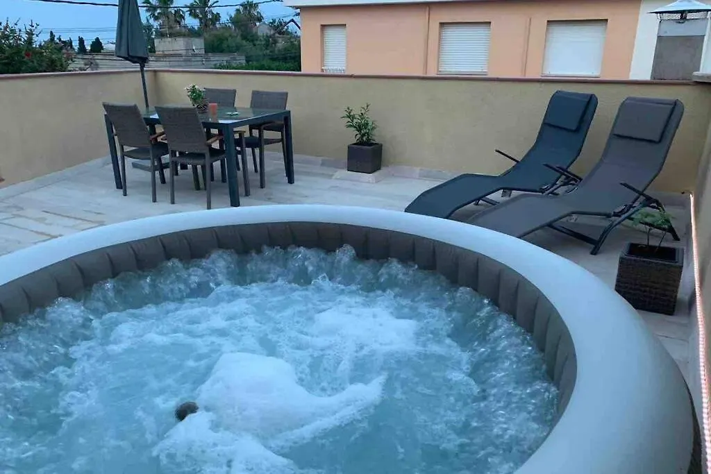 Apartamento Casa del Arbol en el Delta del Ebro Deltebre